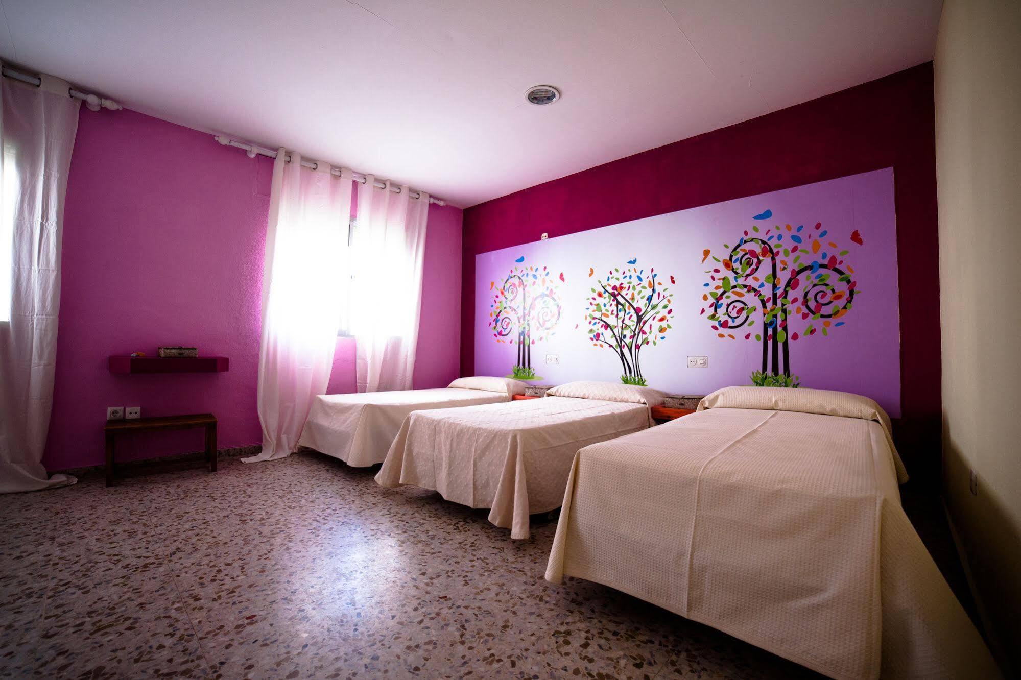 Hotel Sur Utopia *